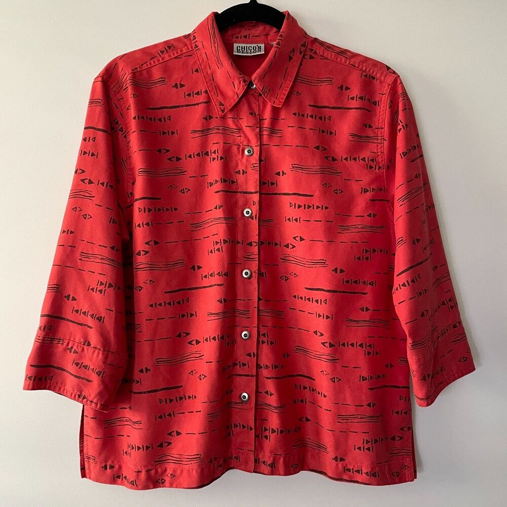 Chico’s Design Blouse Size 1 US M Red Black Geometric Print 3/4 Sleeve Button Up